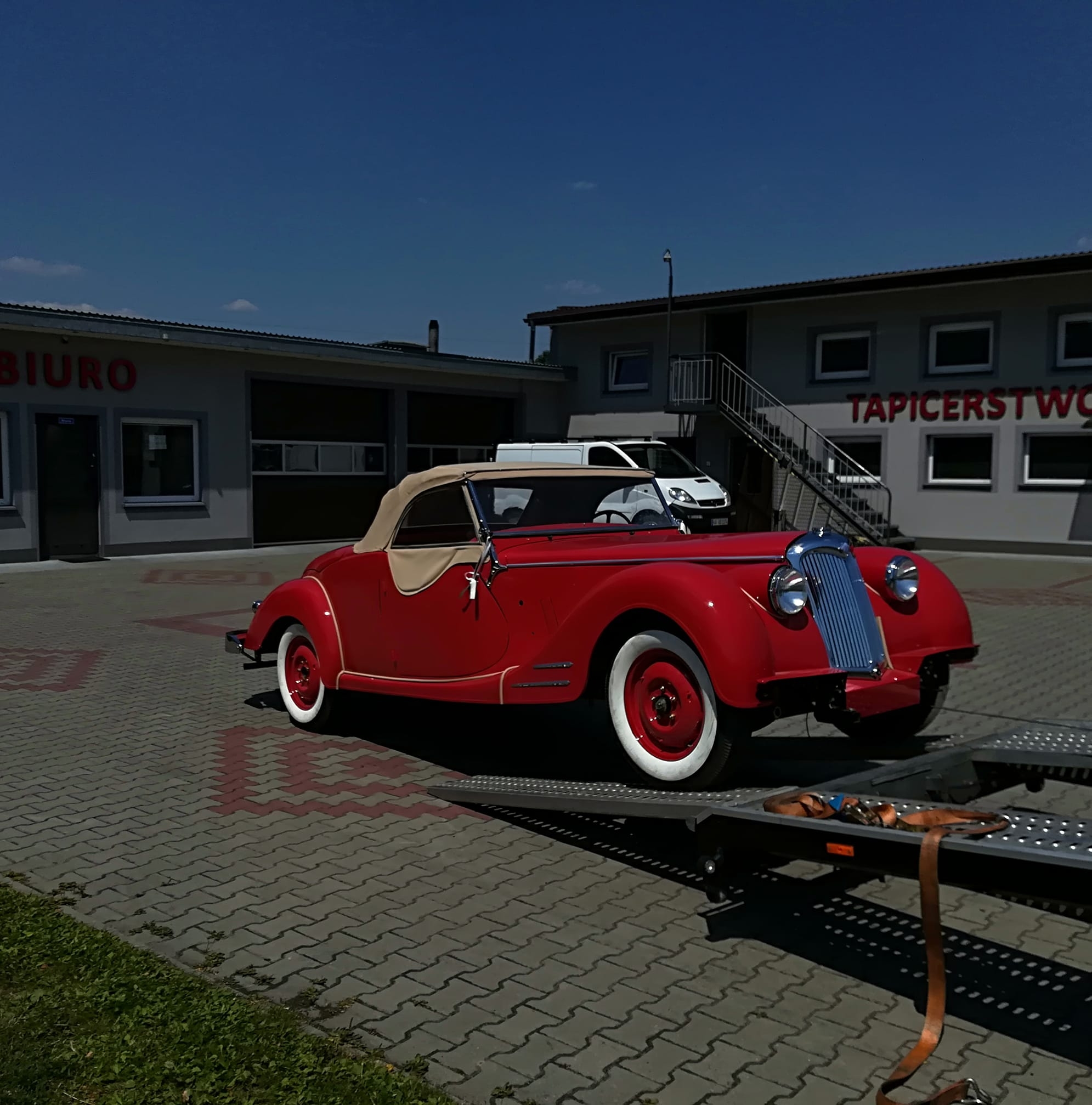 Wnętrze klasycznego samochodu